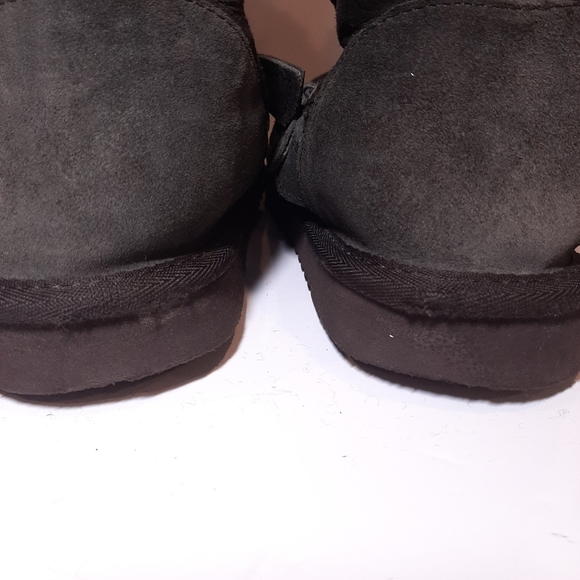 Kirkland Signature Sheepskin Shearling Boots Mid Calf Foldover Buckle Winter - Picture 11 of 15